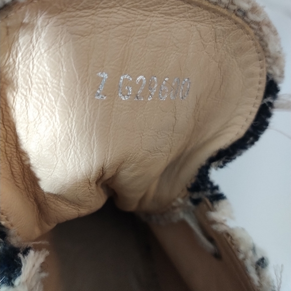 Chanel Espadrilles high tops - Picture 11 of 16